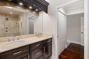 2195 Harbourside Dr, Longboat Key, FL 34228 - Photo 34