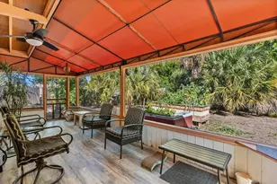 1717 Hazelwood St, Sarasota, FL 34231 - Photo 16