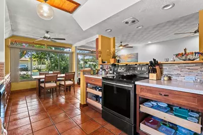 1717 Hazelwood Street, Sarasota, FL 34231 - Photo 8