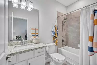 15531 Islandwalk Avenue, Bradenton, FL 34211 - Photo 24