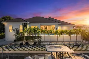 1643 Stanford Ln, Sarasota, FL 34231 - Photo 2