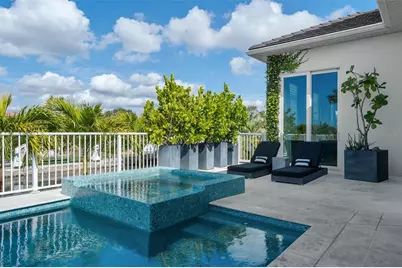 1643 Stanford Lane, Sarasota, FL 34231 - Photo 22