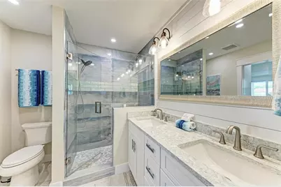 504 Bayview Drive, Holmes Beach, FL 34217 - Photo 36