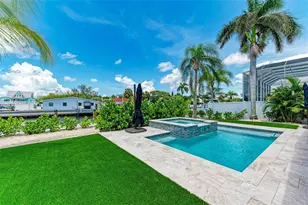 504 Bayview Dr, Holmes Beach, FL 34217 - Photo 54