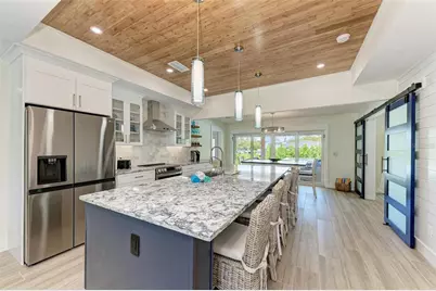 504 Bayview Drive, Holmes Beach, FL 34217 - Photo 20