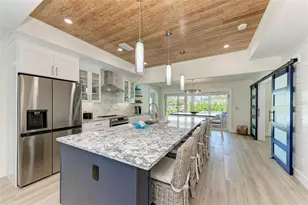 504 Bayview Dr, Holmes Beach, FL 34217 - Photo 20