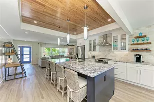 504 Bayview Dr, Holmes Beach, FL 34217 - Photo 26