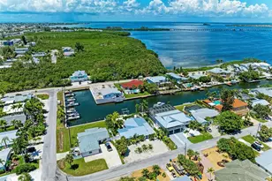 504 Bayview Dr, Holmes Beach, FL 34217 - Photo 10