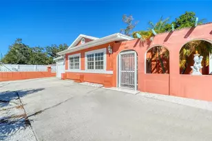 3957 Proctor Rd, Sarasota, FL 34233 - Photo 4