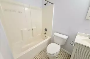 1427 45th Ave Cir W, Bradenton, FL 34207 - Photo 10