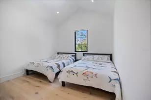 2045 Goldenrod St, Sarasota, FL 34239 - Photo 34