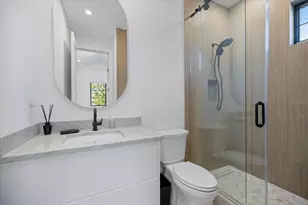 2045 Goldenrod St, Sarasota, FL 34239 - Photo 36