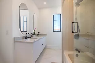 2045 Goldenrod St, Sarasota, FL 34239 - Photo 32