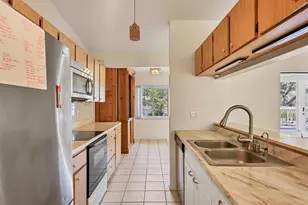 3917 Desoto Rd, Sarasota, FL 34235 - Photo 16