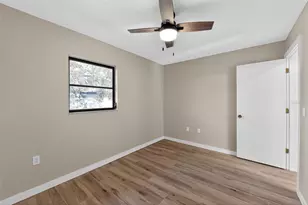 4072 King Richard Dr, Sarasota, FL 34232 - Photo 20