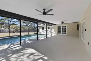 4072 King Richard Dr, Sarasota, FL 34232 - Photo 2