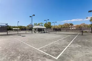 5430 Eagles Point Cir, Sarasota, FL 34231 - Photo 44