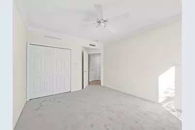 5430 Eagles Point Circle #105, Sarasota, FL 34231 - Photo 20