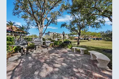 5430 Eagles Point Circle #105, Sarasota, FL 34231 - Photo 32