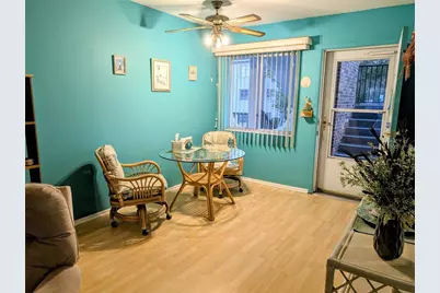 2029 Sunset Drive Unit #E-21, Bradenton, FL 34207 - Photo 6