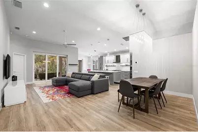 8322 Whispering Woods Court, Bradenton, FL 34202 - Photo 4