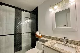 4001 Beneva Rd, Sarasota, FL 34233 - Photo 22