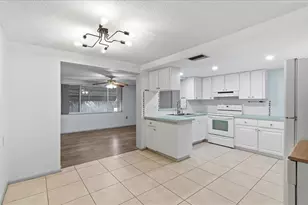 10921 Manchester Rd, Port Richey, FL 34668 - Photo 10