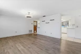 10921 Manchester Rd, Port Richey, FL 34668 - Photo 6