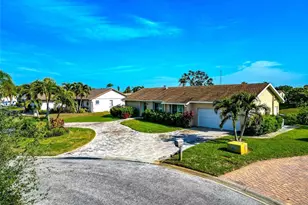 5011 Mangrove Point Rd, Bradenton, FL 34210 - Photo 44