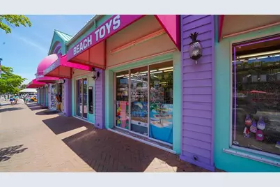 421 Island Circle, Sarasota, FL 34242 - Photo 72