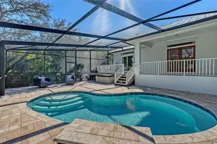 421 Island Cir, Sarasota, FL 34242 - Photo 40