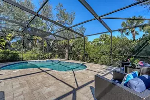 421 Island Cir, Sarasota, FL 34242 - Photo 38