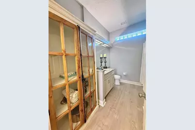 405 Wellington Court, Venice, FL 34292 - Photo 22