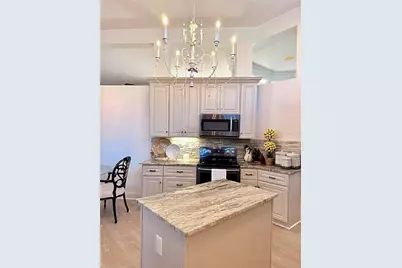 405 Wellington Court, Venice, FL 34292 - Photo 10