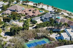 70 Lighthouse Point Dr, Longboat Key, FL 34228 - Photo 6