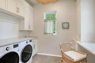 70 Lighthouse Point Dr, Longboat Key, FL 34228 - Photo 40