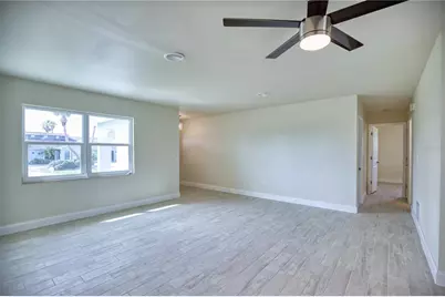 66 Oakland Hills Ct, Rotonda West, FL 33947 - Photo 10