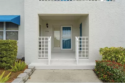 304 108th Street W #110, Bradenton, FL 34209 - Photo 2