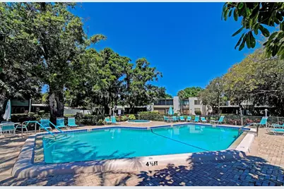 655 Woodlawn Drive #655, Bradenton, FL 34210 - Photo 16