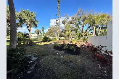 655 Woodlawn Drive #655, Bradenton, FL 34210 - Photo 12