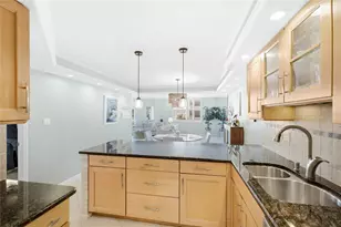 8776 Midnight Pass Rd, Sarasota, FL 34242 - Photo 10