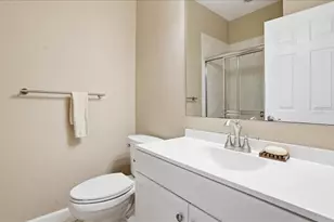 2898 Ashton Rd, Sarasota, FL 34231 - Photo 38