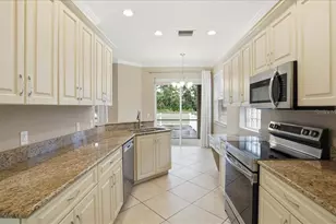 2898 Ashton Rd, Sarasota, FL 34231 - Photo 8