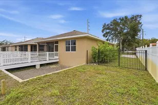 2898 Ashton Rd, Sarasota, FL 34231 - Photo 48