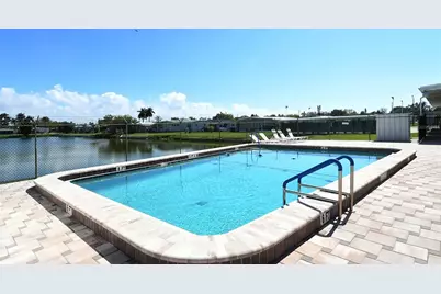 203 50th Avenue Plaza E, Bradenton, FL 34203 - Photo 40