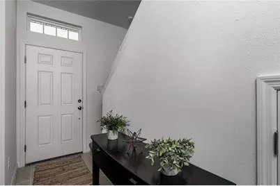 6217 Fairmont Lane, Palmetto, FL 34221 - Photo 2