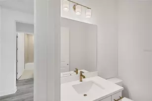 705 Anegada Ln, Sarasota, FL 34234 - Photo 32