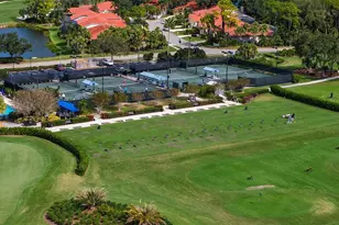 9429 Forest Hills Cir, Sarasota, FL 34238 - Photo 30