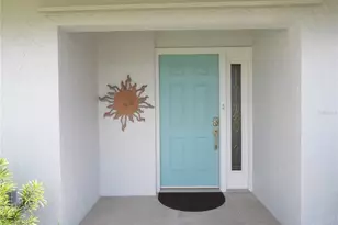 1856 Woodhaven Cir, Sarasota, FL 34232 - Photo 2