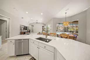 9075 Misty Creek Dr, Sarasota, FL 34241 - Photo 12